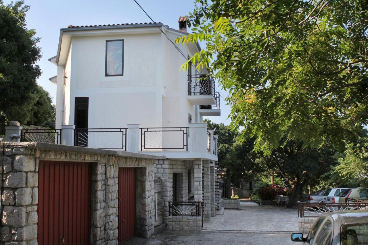 Apartments By The Sea Klenovica, Novi Vinodolski - 5580 Klenovica